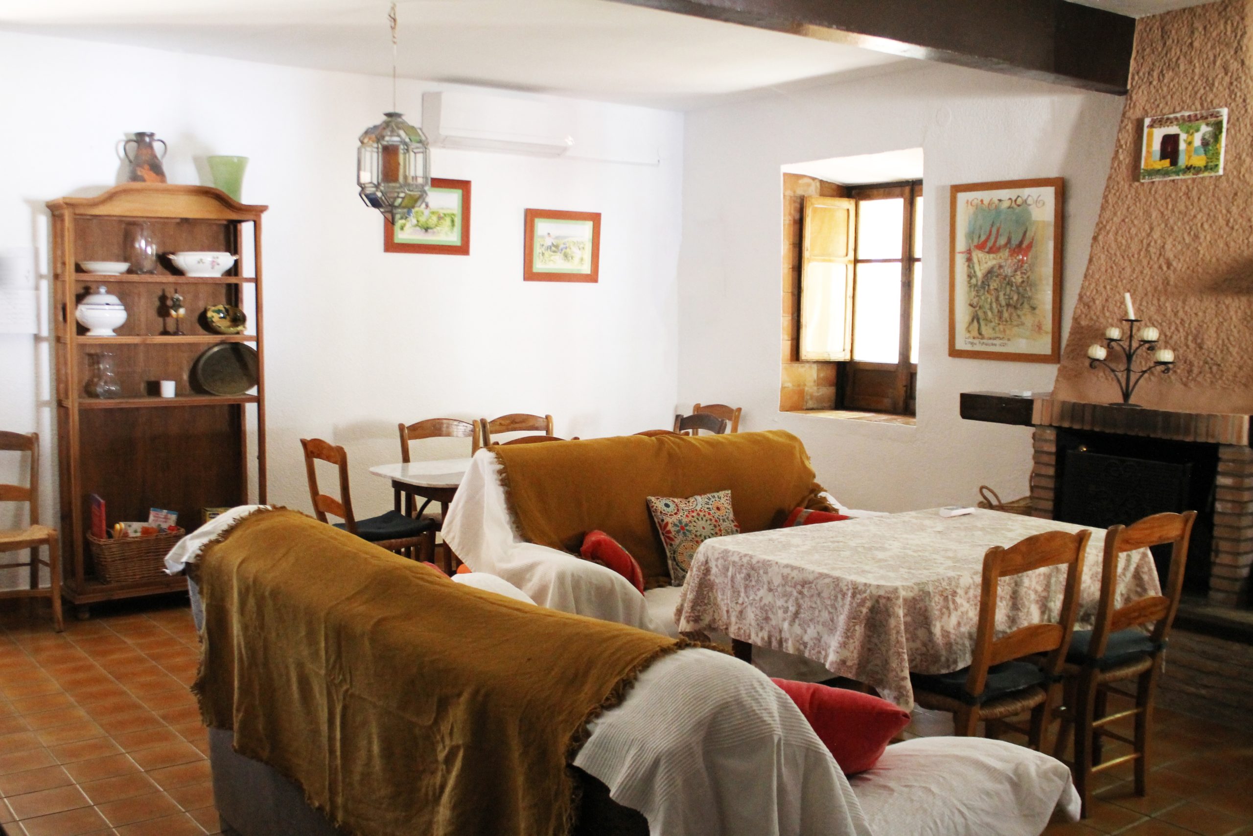 contacto casa rural esmeralda